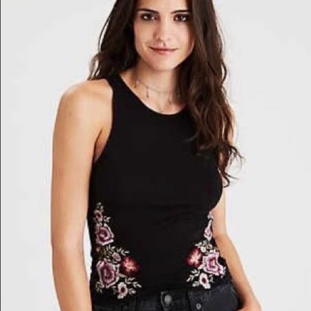 American Eagle Soft & Sexy Floral Embroidered Tank